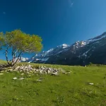 O Chardinet D'a Formiga Lantställe